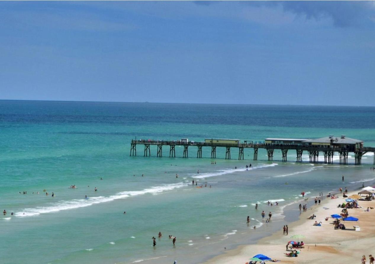 דייטונה ביץ' Beach Oasis 704 Lovely Daytona Ocean Front For 5 Sleeps Up To 12 מראה חיצוני תמונה