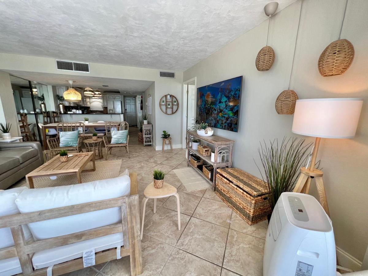 דייטונה ביץ' Beach Oasis 704 Lovely Daytona Ocean Front For 5 Sleeps Up To 12 מראה חיצוני תמונה