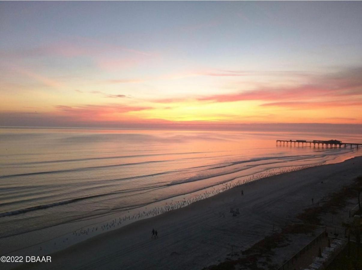 דייטונה ביץ' Beach Oasis 704 Lovely Daytona Ocean Front For 5 Sleeps Up To 12 מראה חיצוני תמונה
