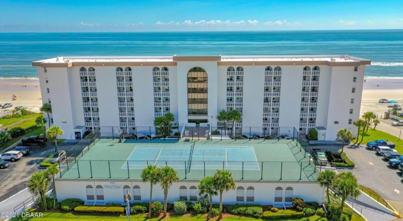 דייטונה ביץ' Beach Oasis 704 Lovely Daytona Ocean Front For 5 Sleeps Up To 12 מראה חיצוני תמונה