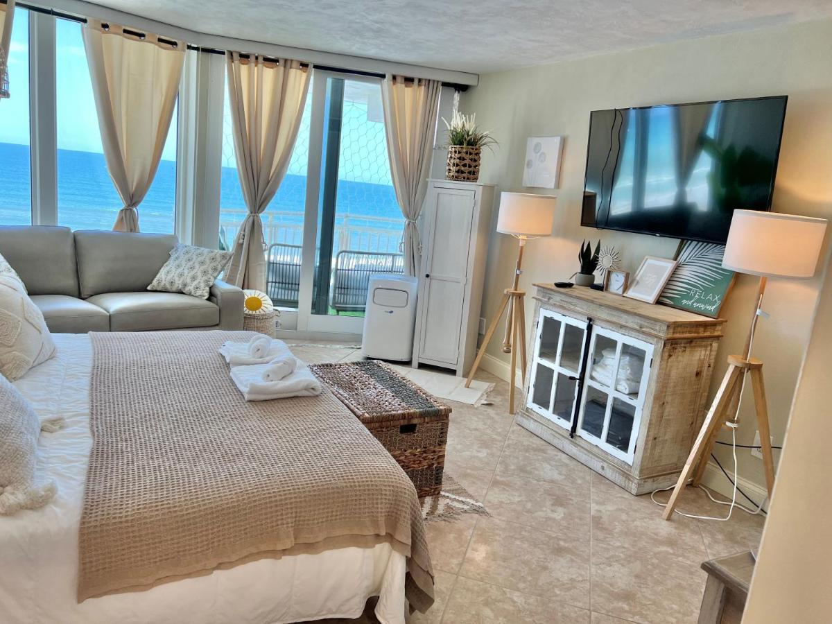 דייטונה ביץ' Beach Oasis 704 Lovely Daytona Ocean Front For 5 Sleeps Up To 12 מראה חיצוני תמונה