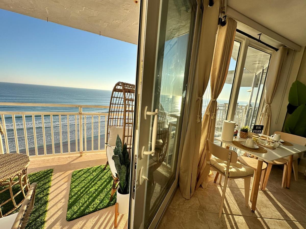 דייטונה ביץ' Beach Oasis 704 Lovely Daytona Ocean Front For 5 Sleeps Up To 12 מראה חיצוני תמונה